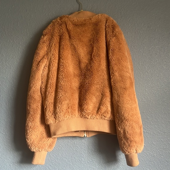 Love tree brand, plush teddy bear brown bomber jacket. Size small. - Picture 3 of 4